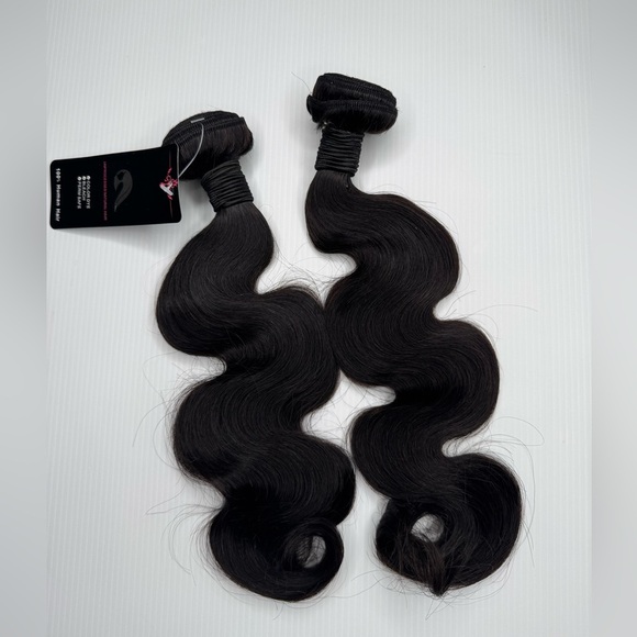 100% Human hair Body Wave Weft Hair Extensions in 16 In - Picture 4 of 5